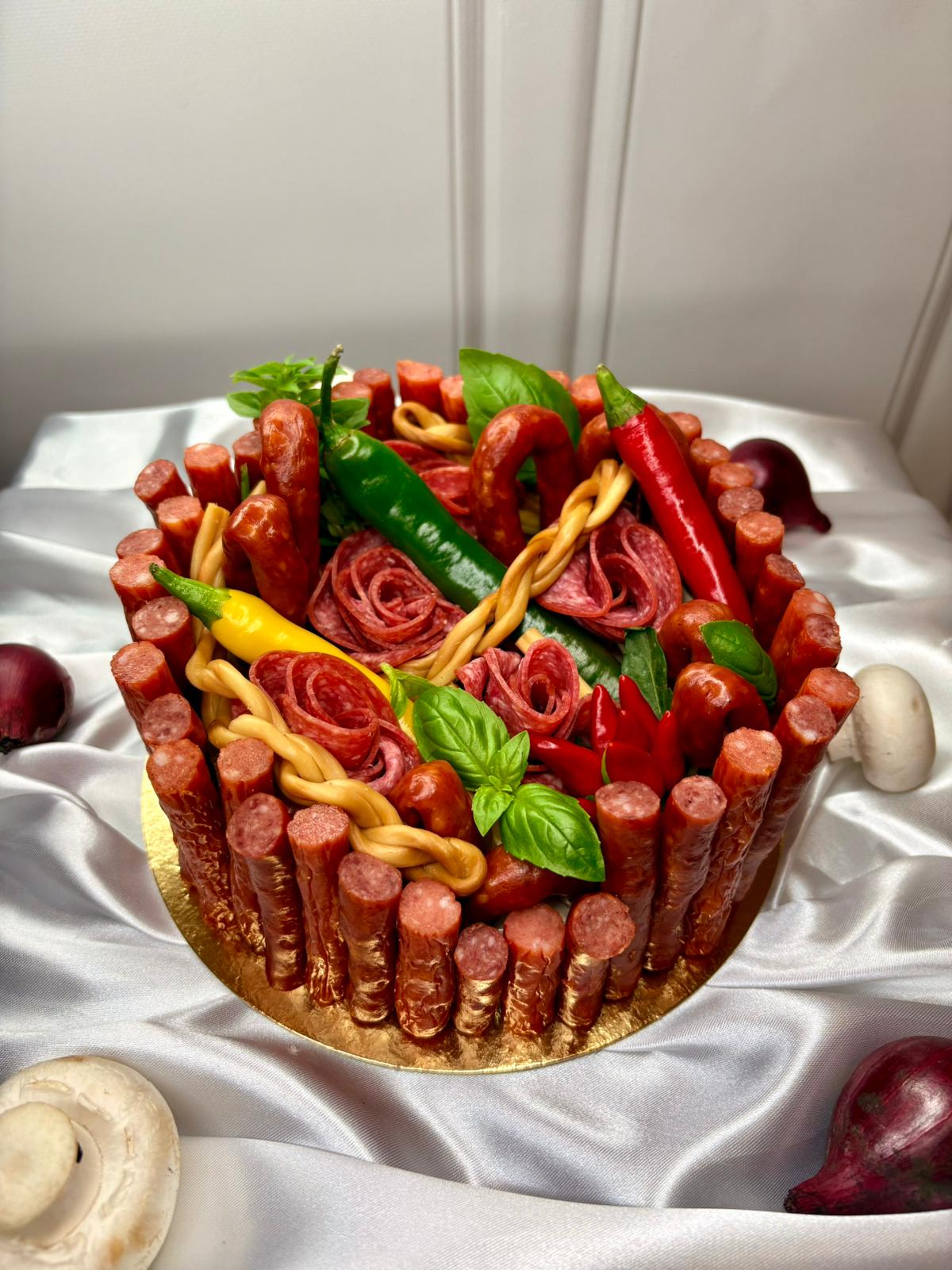 Mięsny Tort – rozmiar S