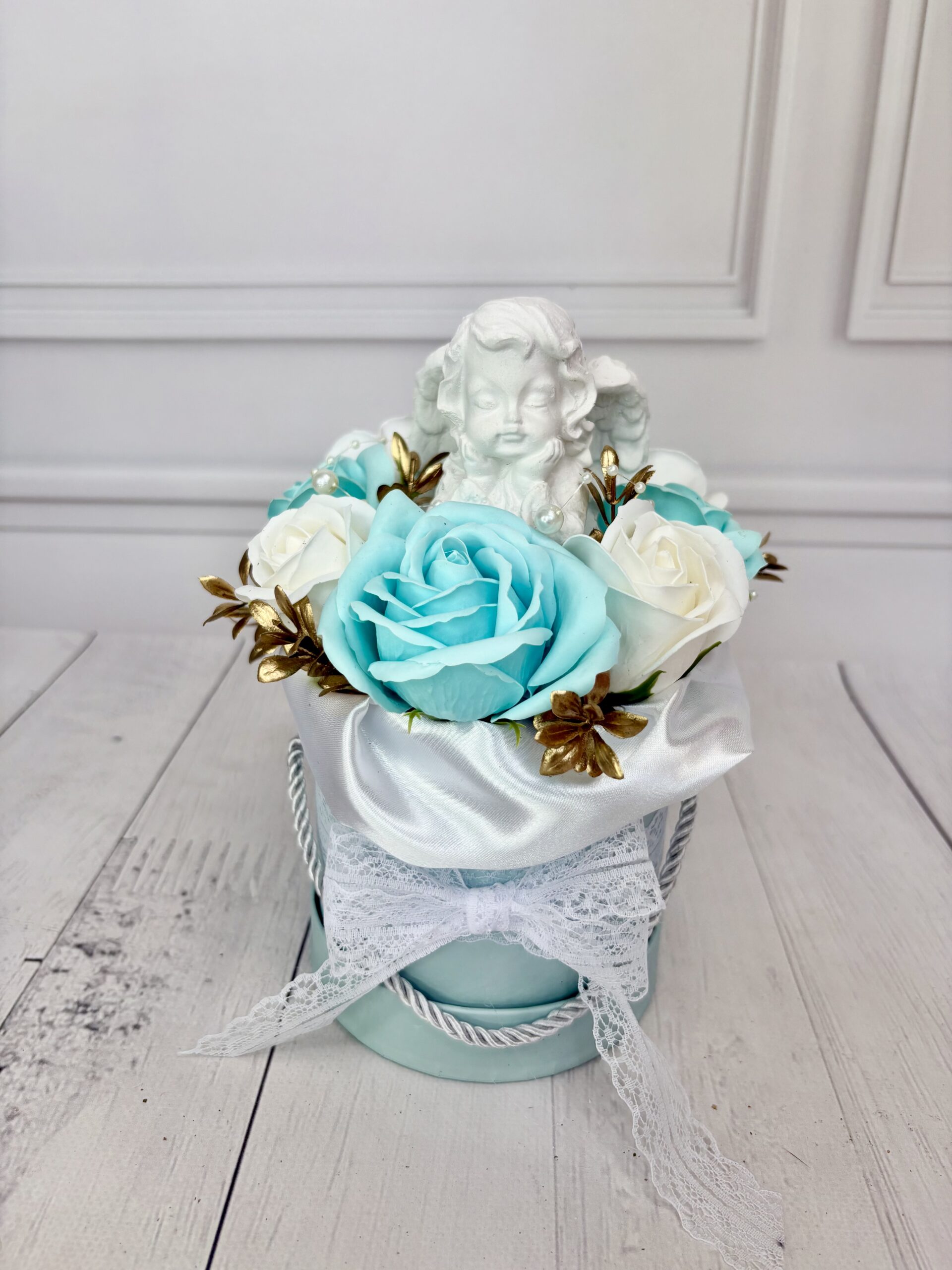 Miętowy Aniołek – mini boks XS