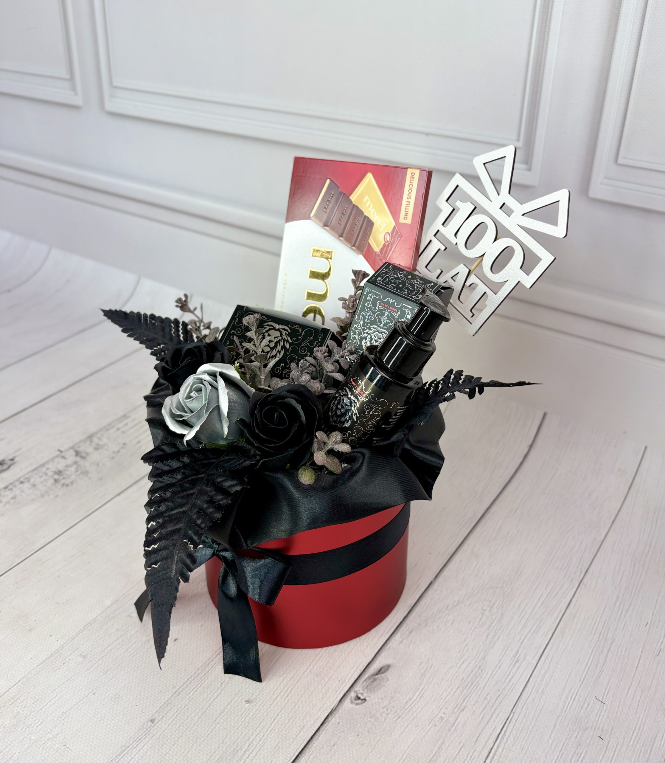 🖤 Czarna Elegancja – męski box do stylizacji brody (M)